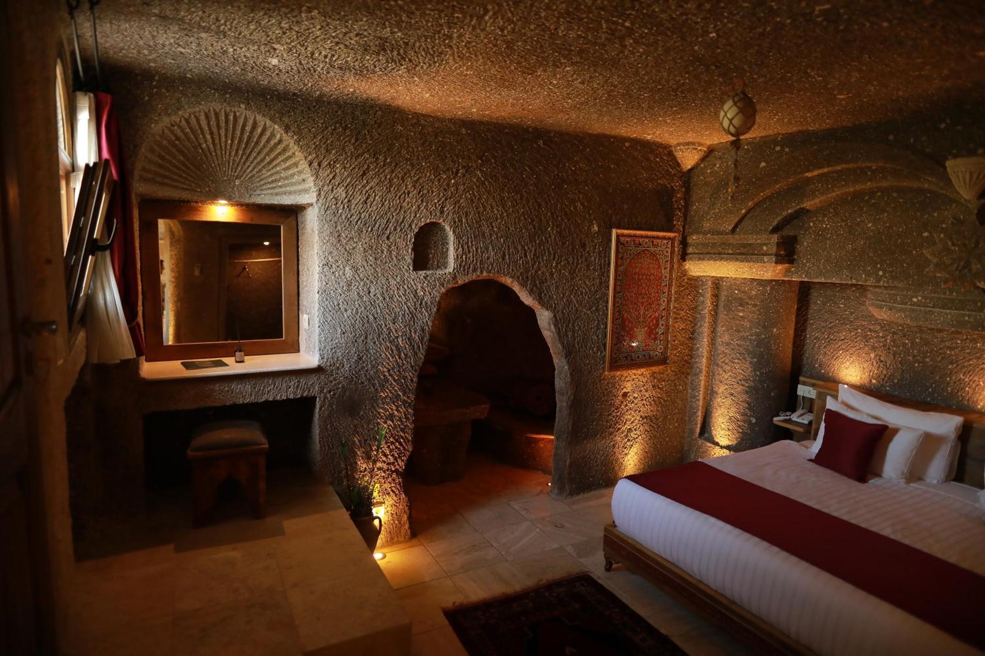 Sah Saray Cave Suites Halal Hotel Göreme Exteriör bild
