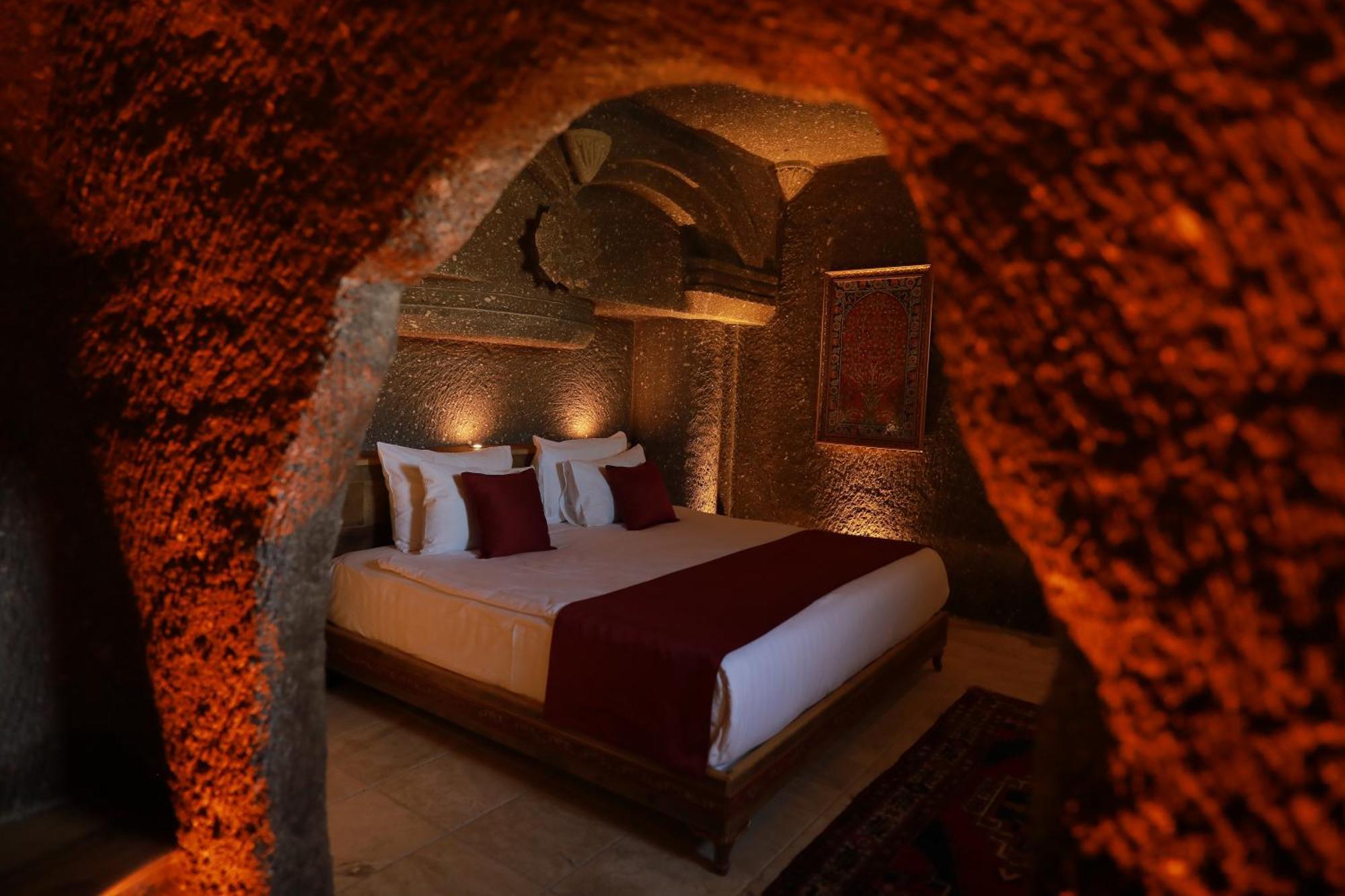 Sah Saray Cave Suites Halal Hotel Göreme Exteriör bild