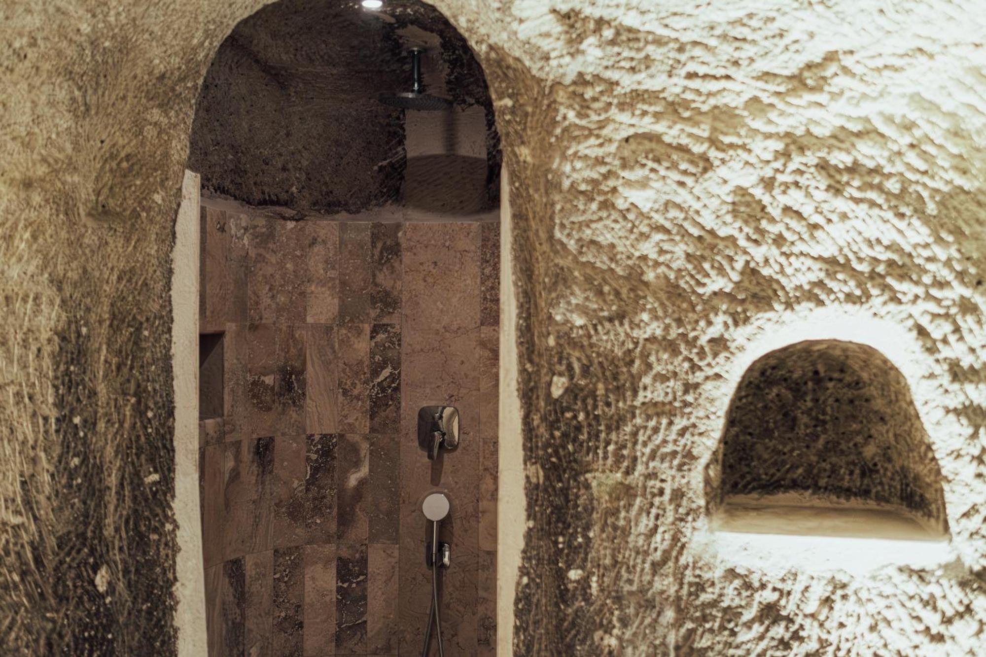 Sah Saray Cave Suites Halal Hotel Göreme Exteriör bild