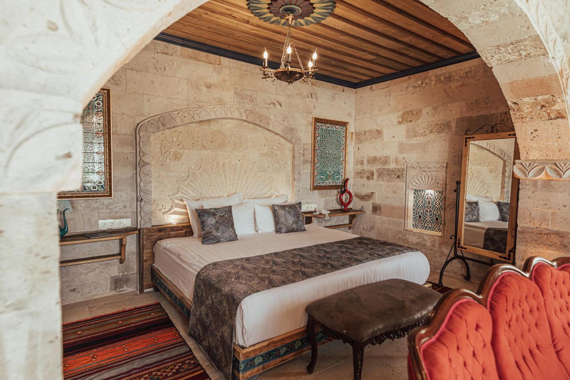 Sah Saray Cave Suites Halal Hotel Göreme Exteriör bild