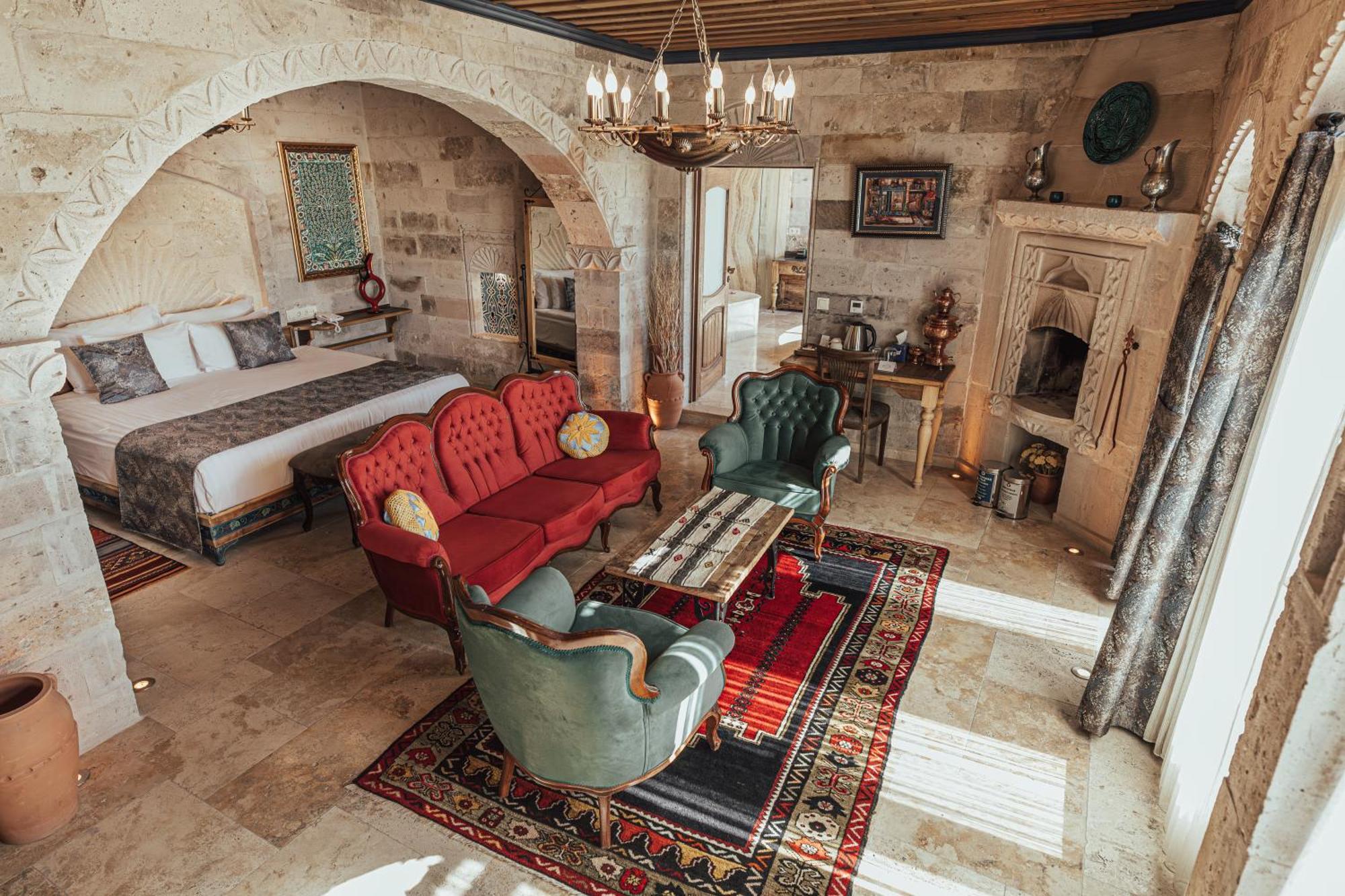 Sah Saray Cave Suites Halal Hotel Göreme Exteriör bild