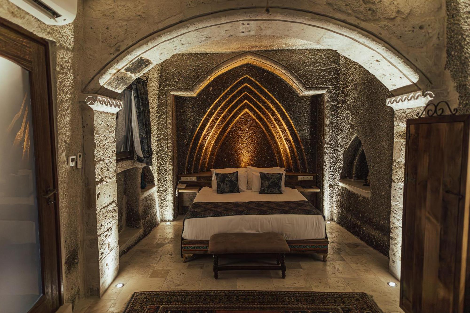 Sah Saray Cave Suites Halal Hotel Göreme Exteriör bild